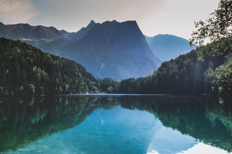 Save Queuing for Major Attractions: Book Tours in Advance